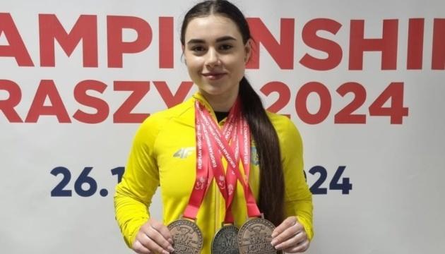 Українські важкоатлети здобули нові медалі на молодіжному чемпіонаті Європи.