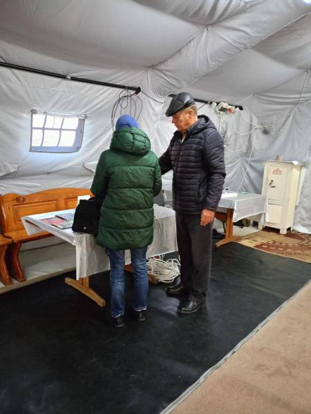 Де в Рівному можна зараз підзарядити свій телефон (АДРЕСИ). Місто - Новини Рівного та регіону -- Рівне Вечірнє